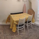 Tiny House 1, 2 Ou 3 Personnes Soeursgrises Centre Historique Coeur De L'herault Occitanie, Vieille De France, Chemin De Compostelle Ferienhaus