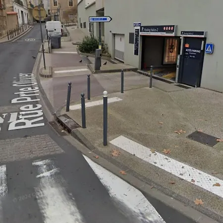 Tiny House 1, 2 Ou 3 Personnes Soeursgrises Centre Historique Coeur De L'herault Occitanie, Vieille De France, Chemin De Compostelle A Pied Ou Velo, Passeport Du Pelerin 24h, Petits Dejeuners Et Repas, 300m Du Centre * Béziers