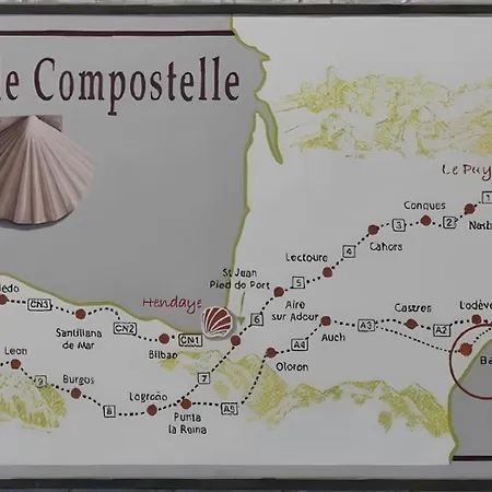 Tiny House 1, 2 Ou 3 Personnes Soeursgrises Centre Historique Coeur De L'hérault Occitanie, Vieille De France, Chemin De Compostelle à Pied Ou Velo, Passeport Du Pèlerin 24h, Petits Dejeuners Et Repas, 300m Du Centre Béziers