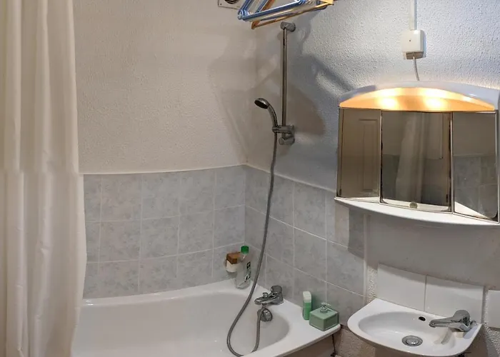 Tiny House 1, 2 Ou 3 Personnes Soeursgrises Centre Historique Coeur De L'herault Capitale D'occitanie, Vieille De France Σπίτι διακοπών Μπεζιέ