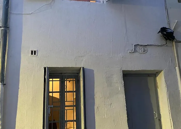 Σπίτι διακοπών Tiny House 1, 2 Ou 3 Personnes Soeursgrises Centre Historique Coeur De L'herault Capitale D'occitanie, Vieille De France Μπεζιέ